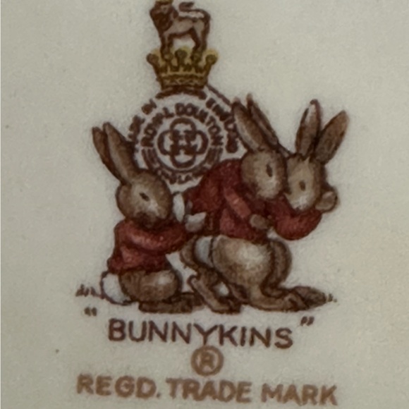 Royal Doulton Bunnykins one-handled baby cup - Picture 7 of 7